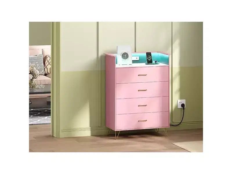 Commode avec station de charge Commode haute en bois à 4 tiroirs Grand meuble de rangement pour chambre, salon ou dressing