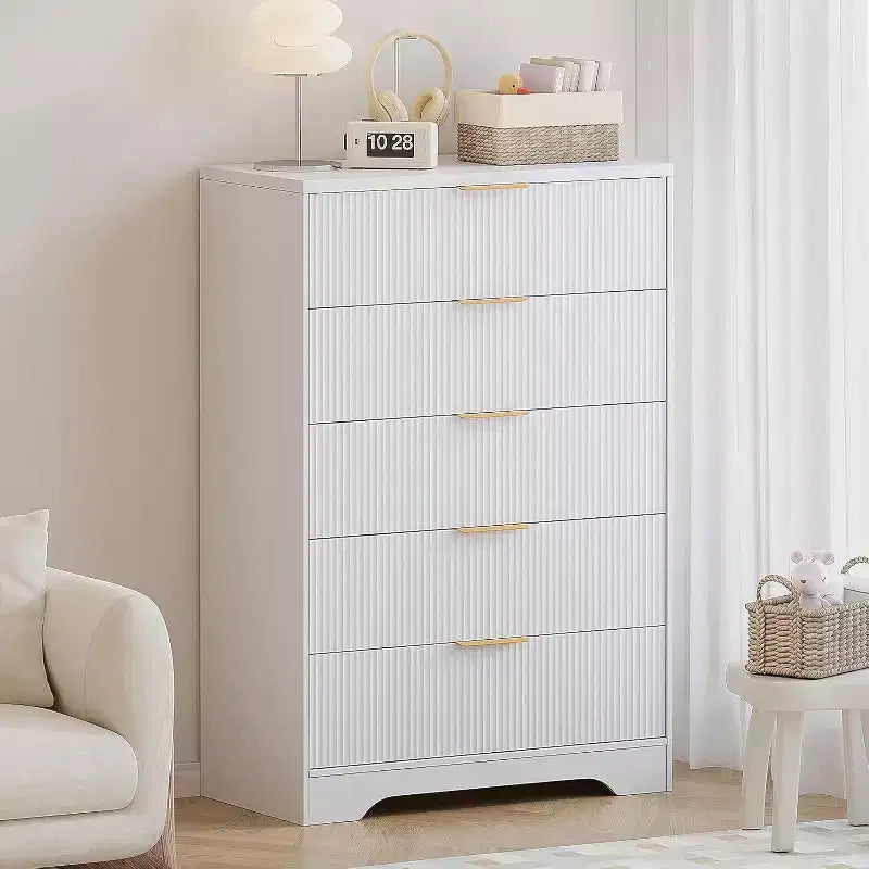Commode haute à 5 tiroirs, commode moderne en bois avec glissières fluides et poignées métalliques dorées, armoire de rangement de 80 cm pour chambre à coucher, salon, entrée