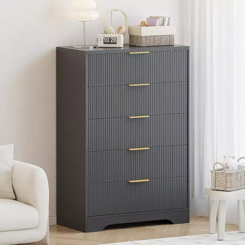 Commode haute à 5 tiroirs, commode moderne en bois avec glissières fluides et poignées métalliques dorées, armoire de rangement de 80 cm pour chambre à coucher, salon, entrée