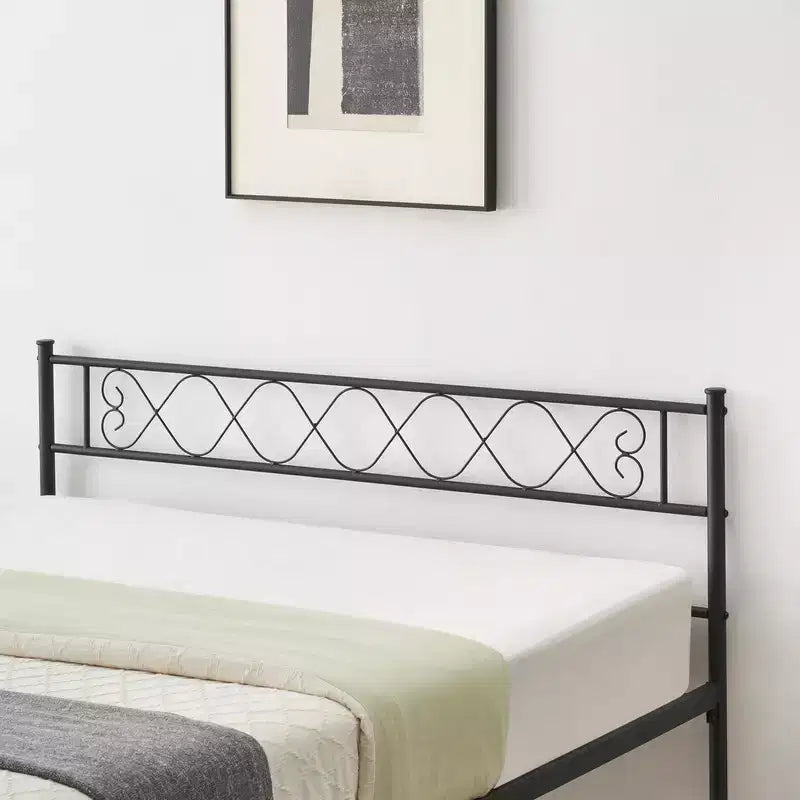 Cadre de lit en métal Queen Size, avec rangement sous le lit, aucun sommier tapissier requis, silencieux, montage facile, noir